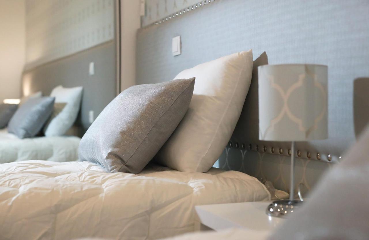 Glass Boutique - Rooms & Suites Marinha Grande Exterior photo