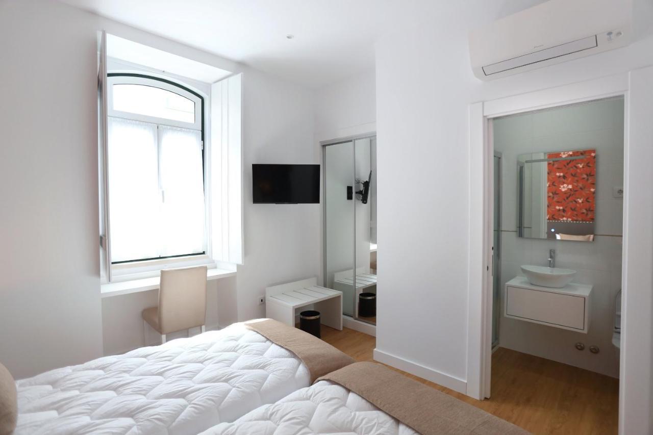 Glass Boutique - Rooms & Suites Marinha Grande Exterior photo