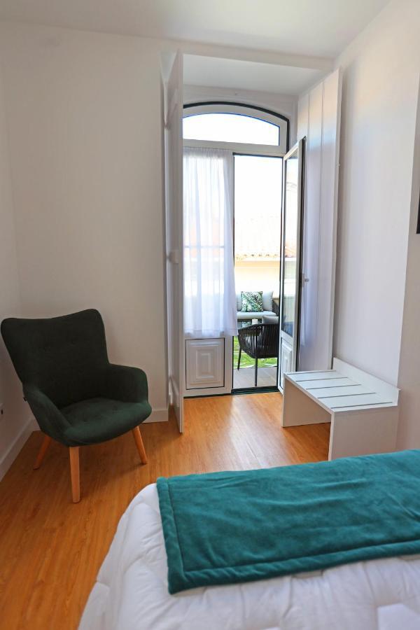 Glass Boutique - Rooms & Suites Marinha Grande Exterior photo