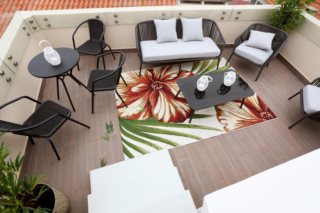 Glass Boutique - Rooms & Suites Marinha Grande Exterior photo